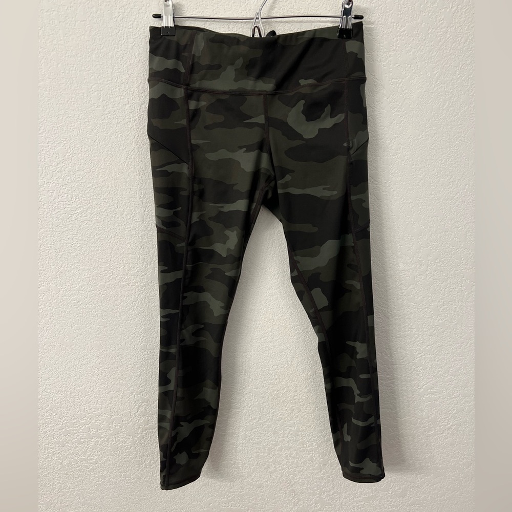 Athleta camouflage leggings womens size small